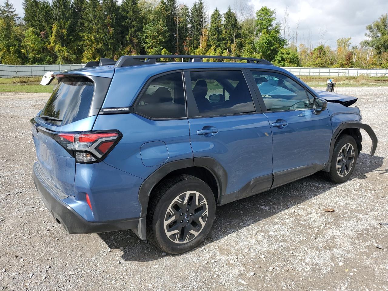 SUBARU FORESTER PREMIUM