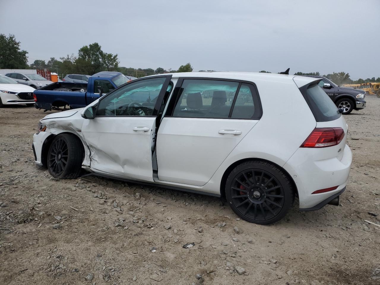 VOLKSWAGEN GOLF GTI S/SE