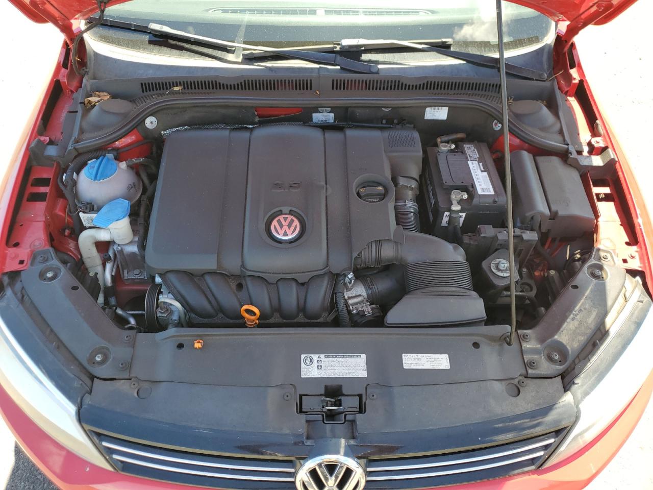 VOLKSWAGEN JETTA SE