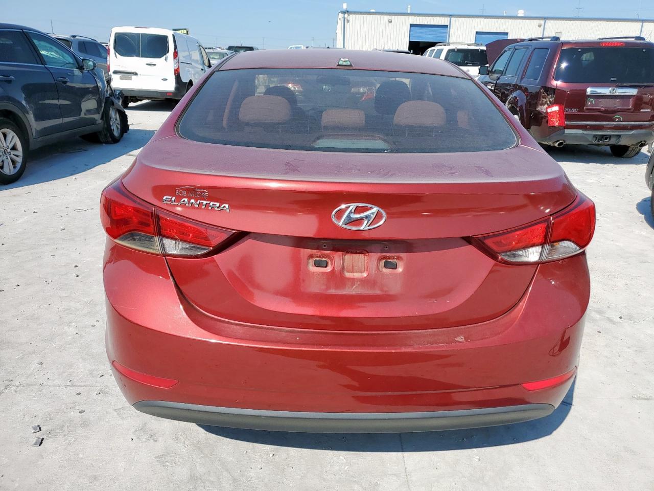 HYUNDAI ELANTRA SE