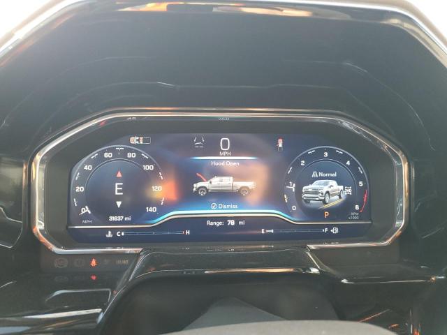 2024 CHEVROLET SILVERADO 1GCUDGE80RZ249811