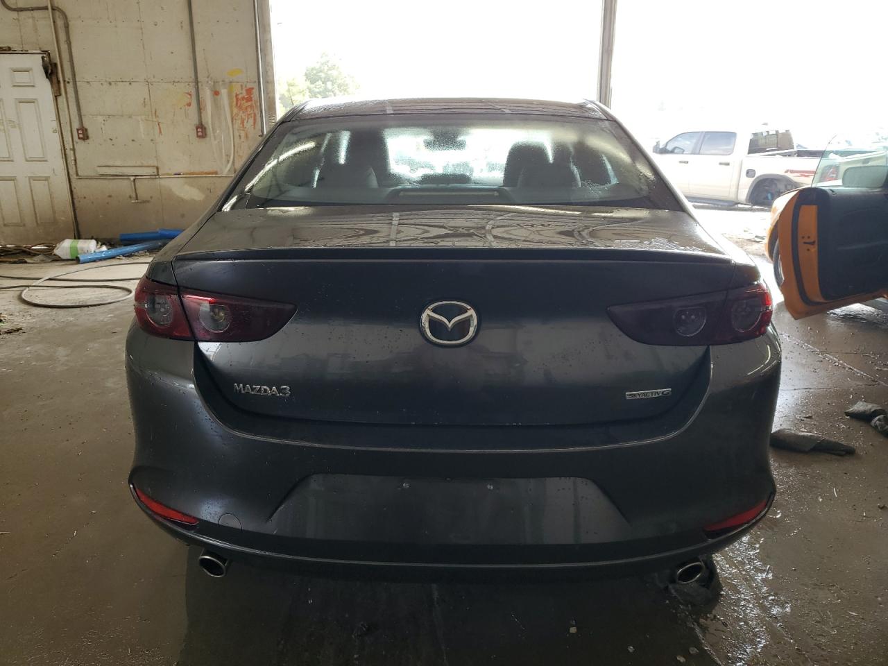 MAZDA 3 SELECT