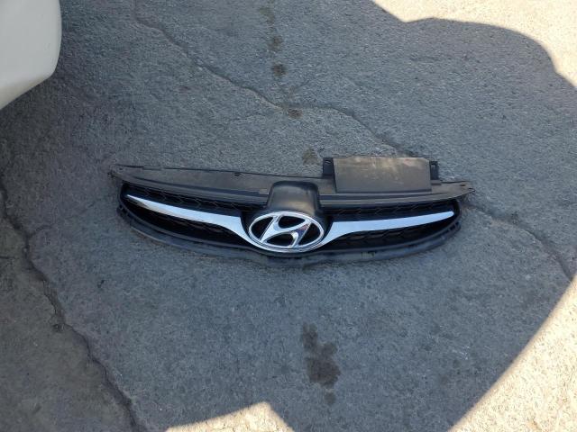 2013 HYUNDAI ELANTRA GL - 5NPDH4AE1DH384682