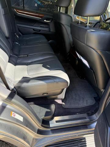 2016 LEXUS LX 570 JTJHY7AX7G4210594