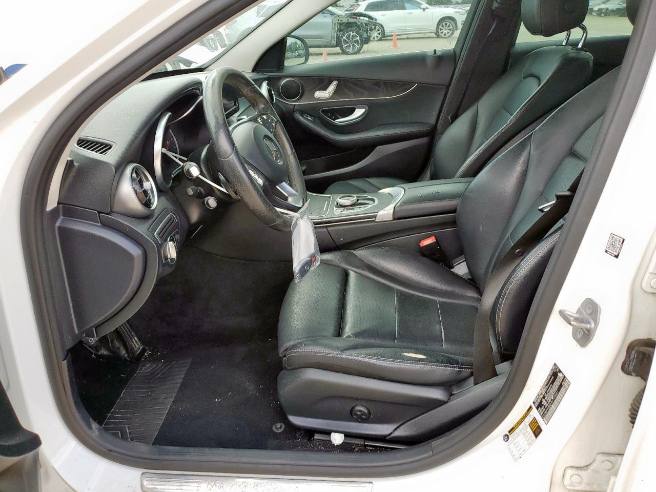 MERCEDES-BENZ C-CLASS 300