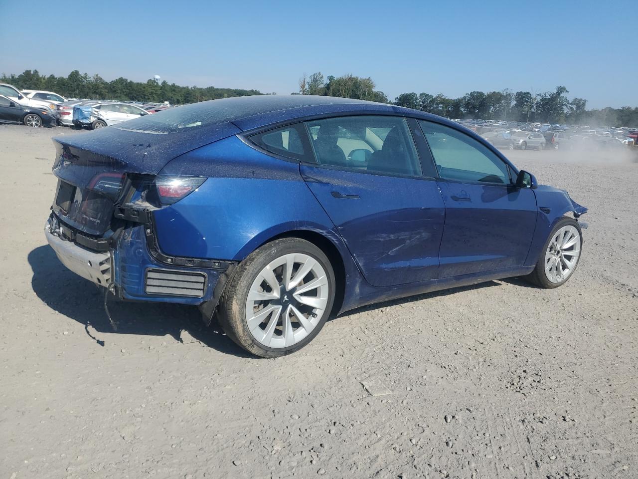 Lot #3301846332 2022 TESLA MODEL 3