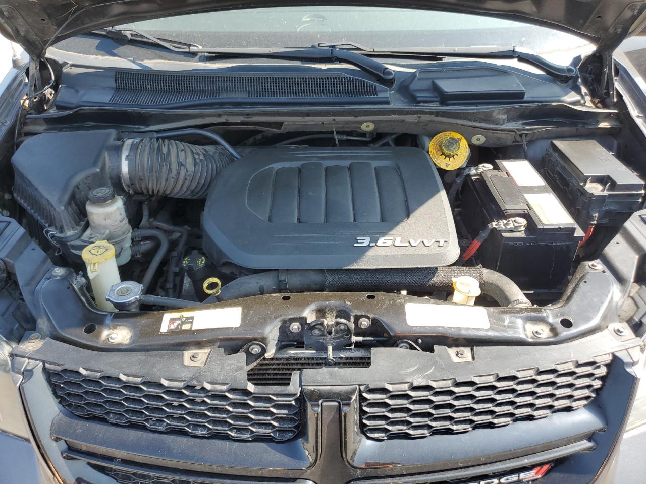 Lot #3236750340 2015 DODGE GRAND CARA