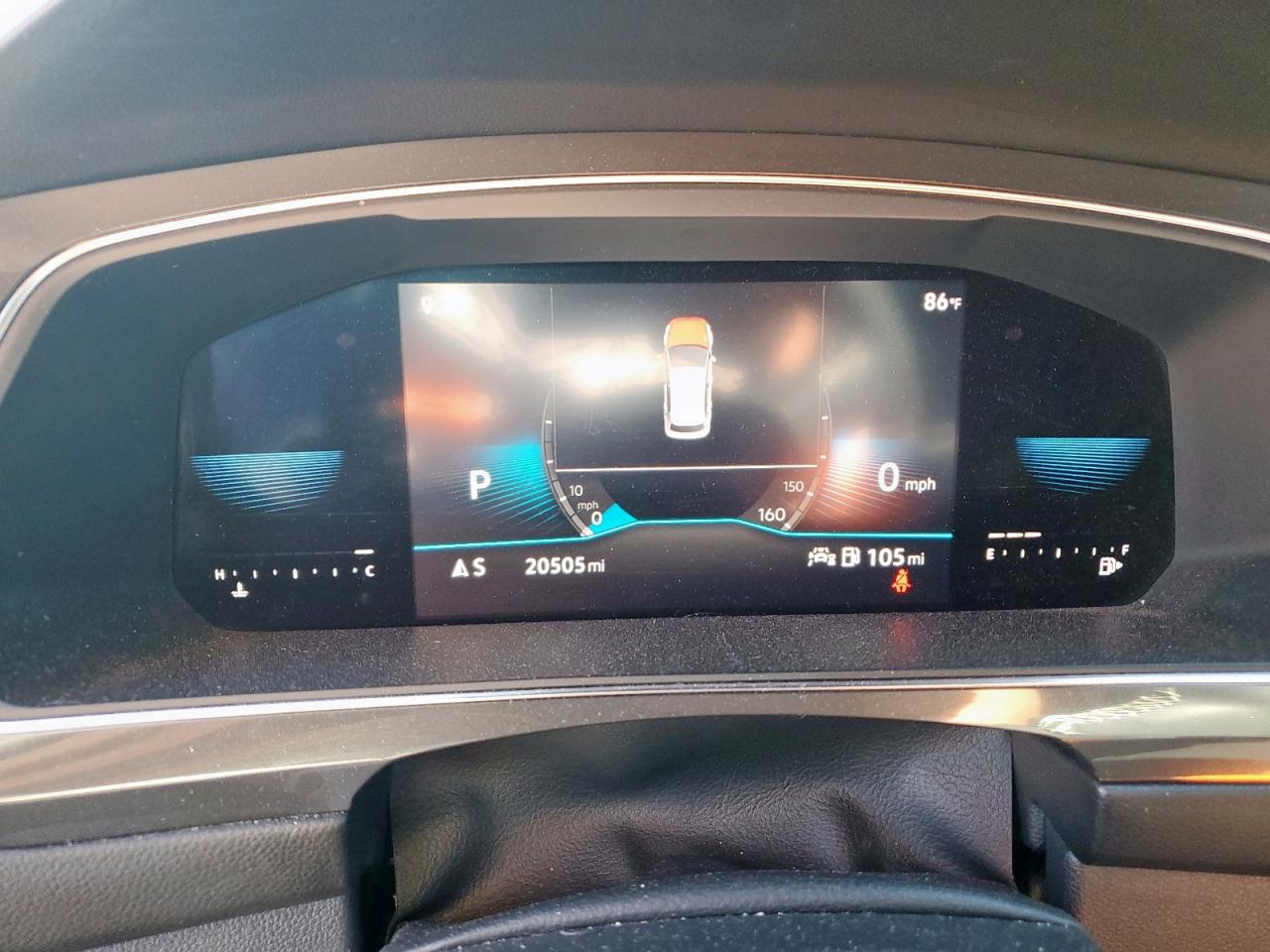 VOLKSWAGEN TIGUAN SE R-LINE BLACK