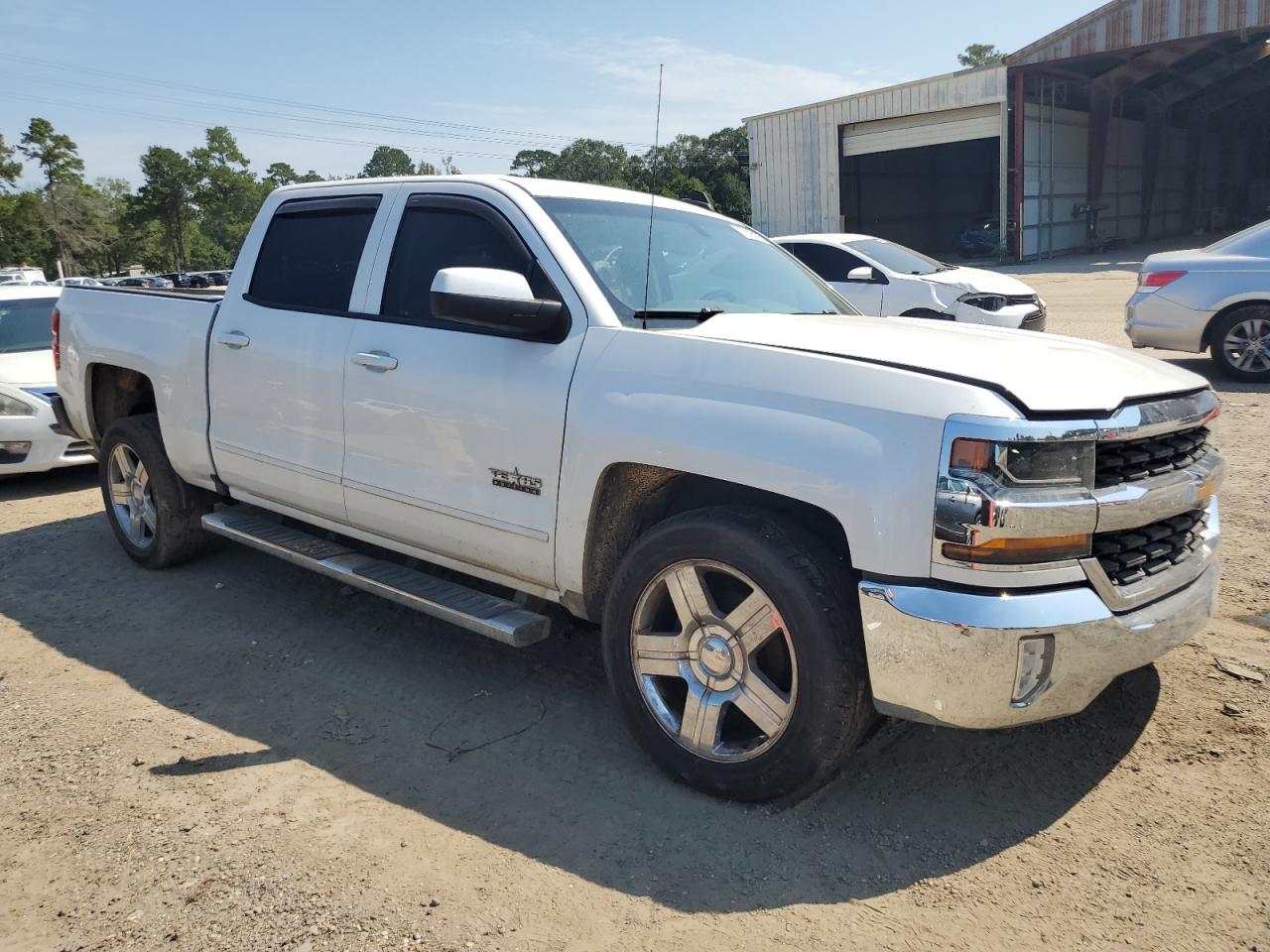 CHEVROLET SILVERADO C1500 LT
