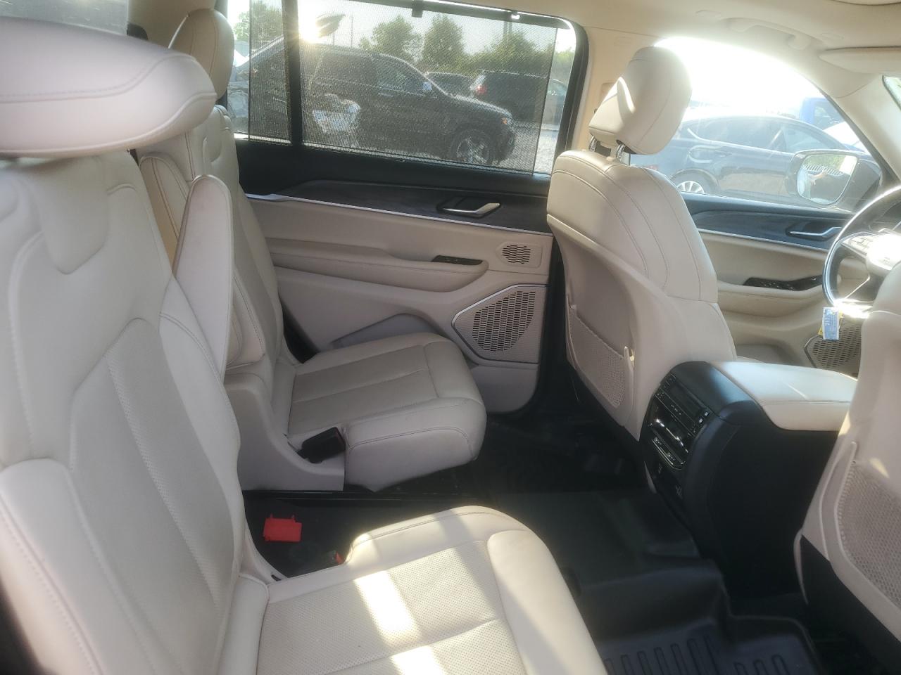 JEEP GRAND CHEROKEE L LIMITED