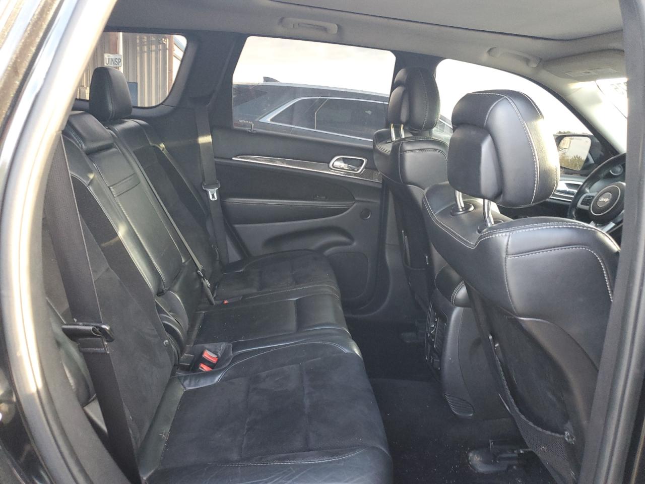 JEEP GRAND CHEROKEE SRT-8