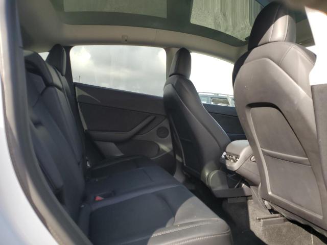 2021 TESLA MODEL Y 5YJYGDEEXMF161036
