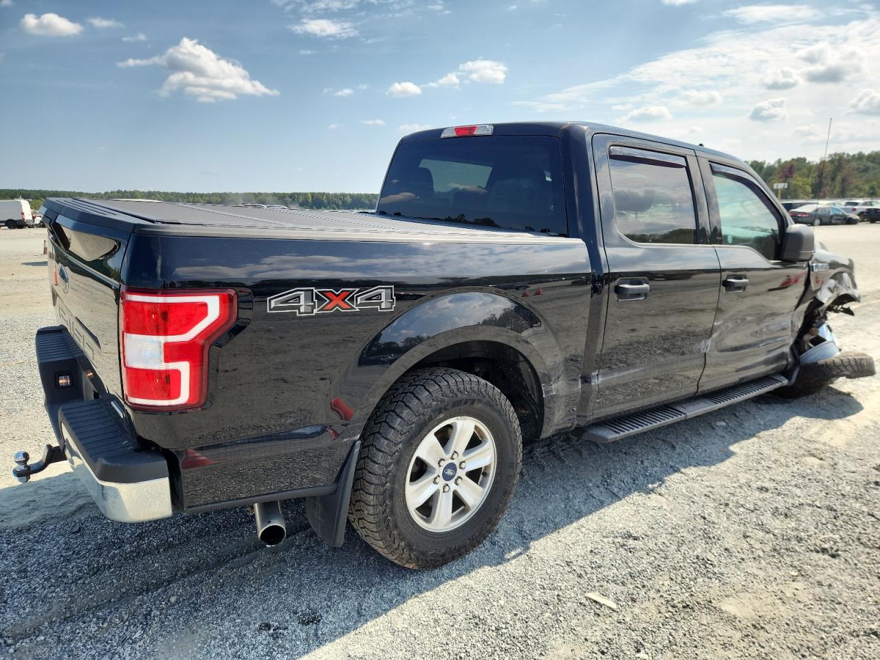 FORD F-150 SUPERCREW