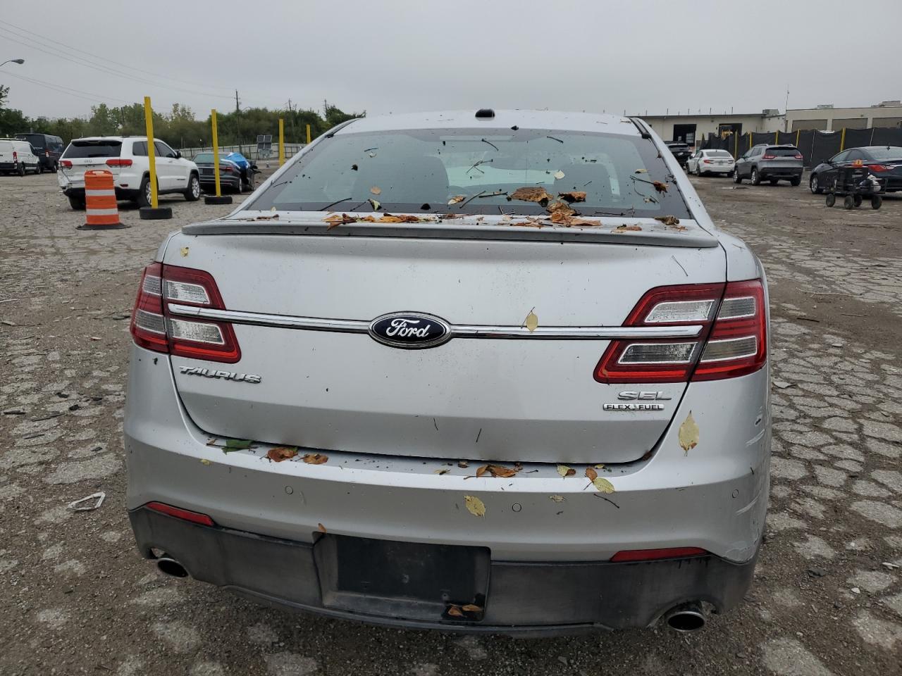 FORD TAURUS SEL