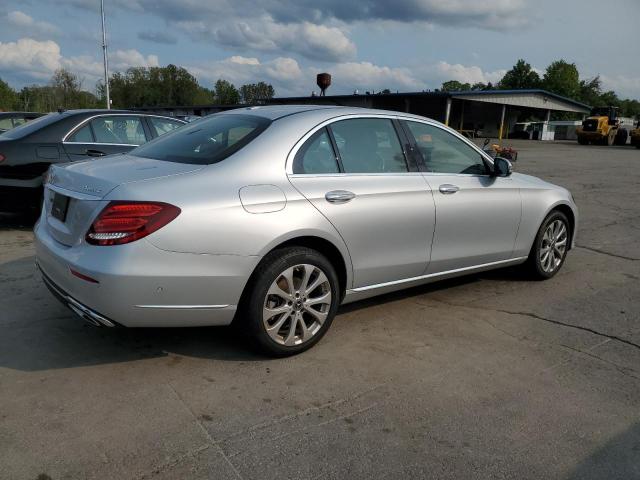 2019 MERCEDES-BENZ E 300 4MAT WDDZF4KB7KA568163