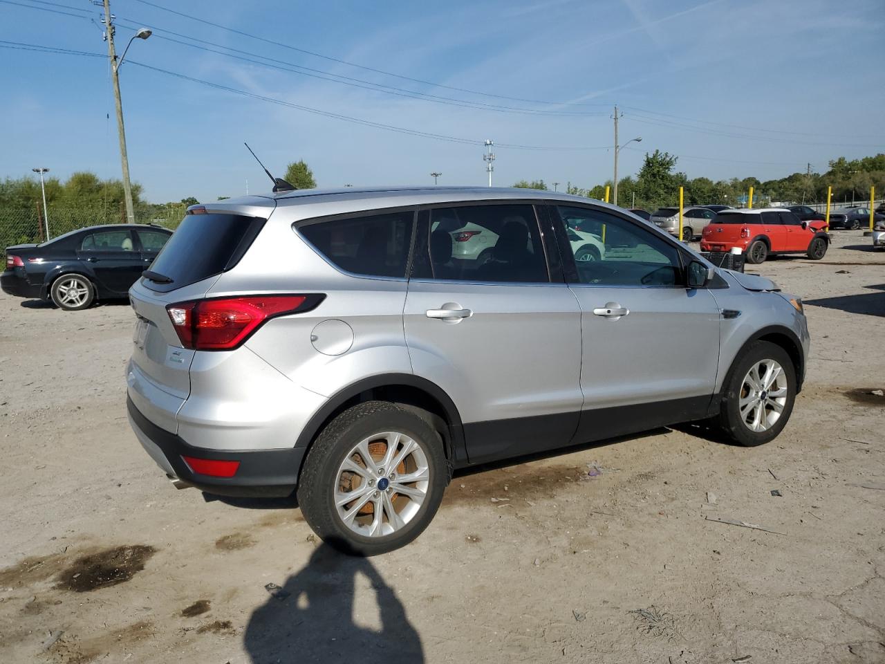 FORD ESCAPE SE