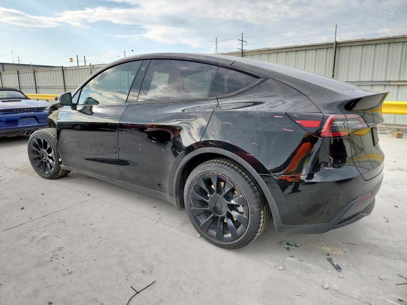 2023 TESLA MODEL Y 7SAYGAEE9PF708142