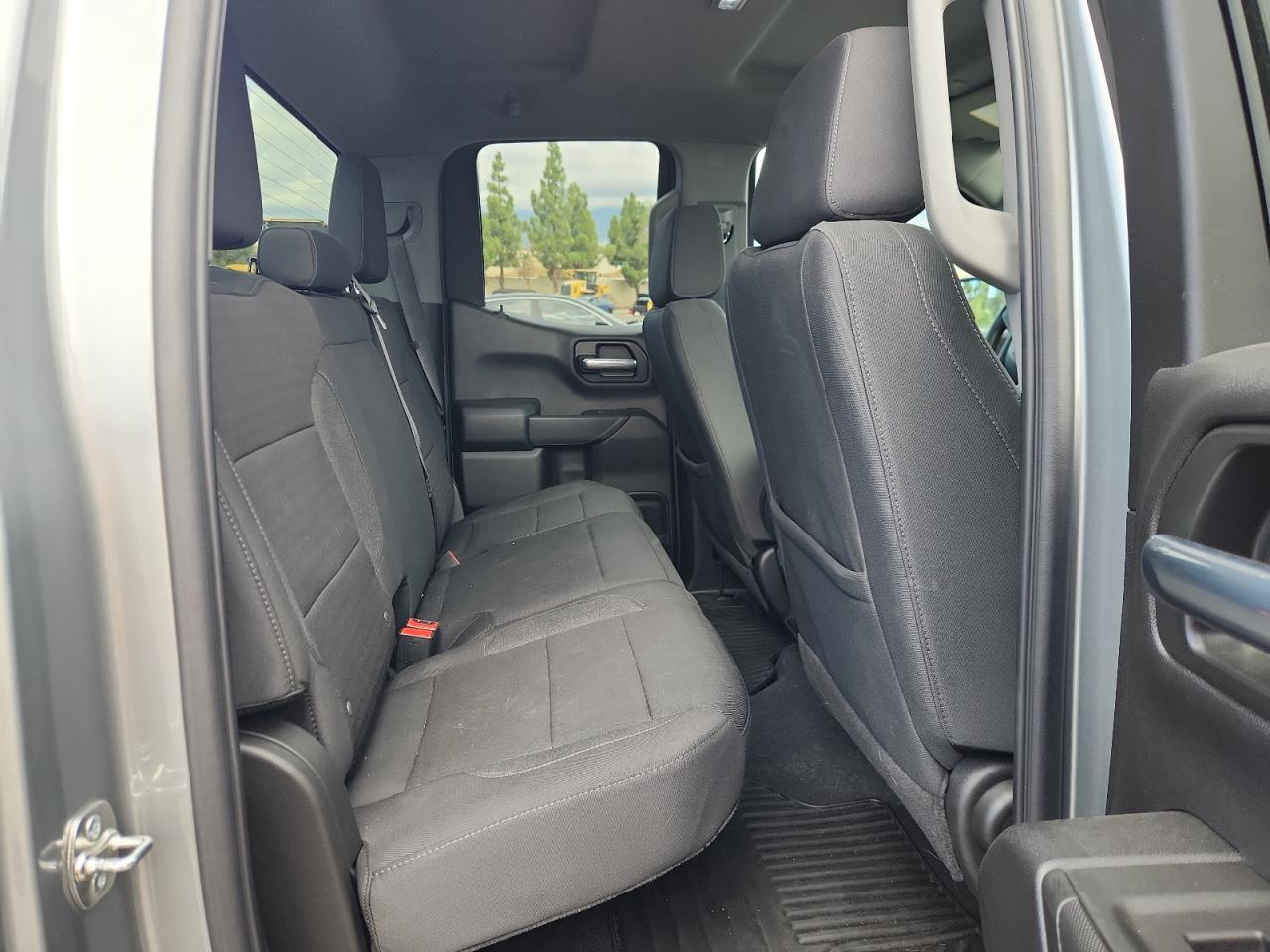 CHEVROLET SILVERADO C1500 CUSTOM