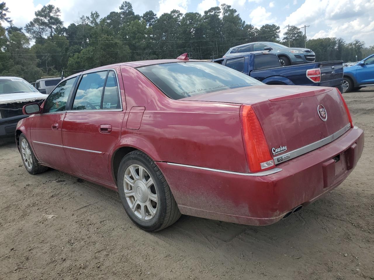 CADILLAC DTS
