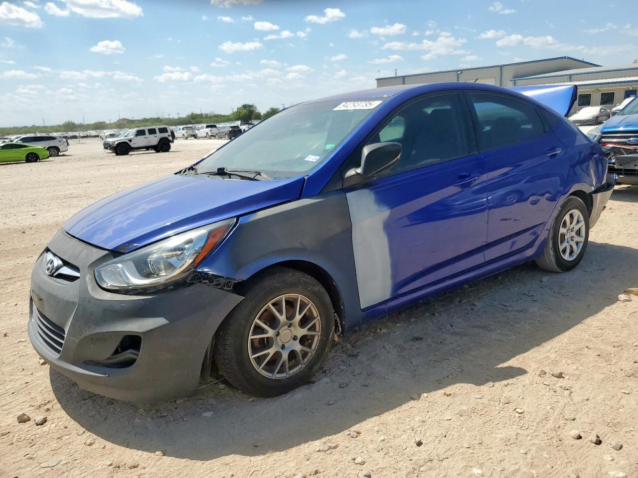 Lot #3304872541 2013 HYUNDAI ACCENT GLS