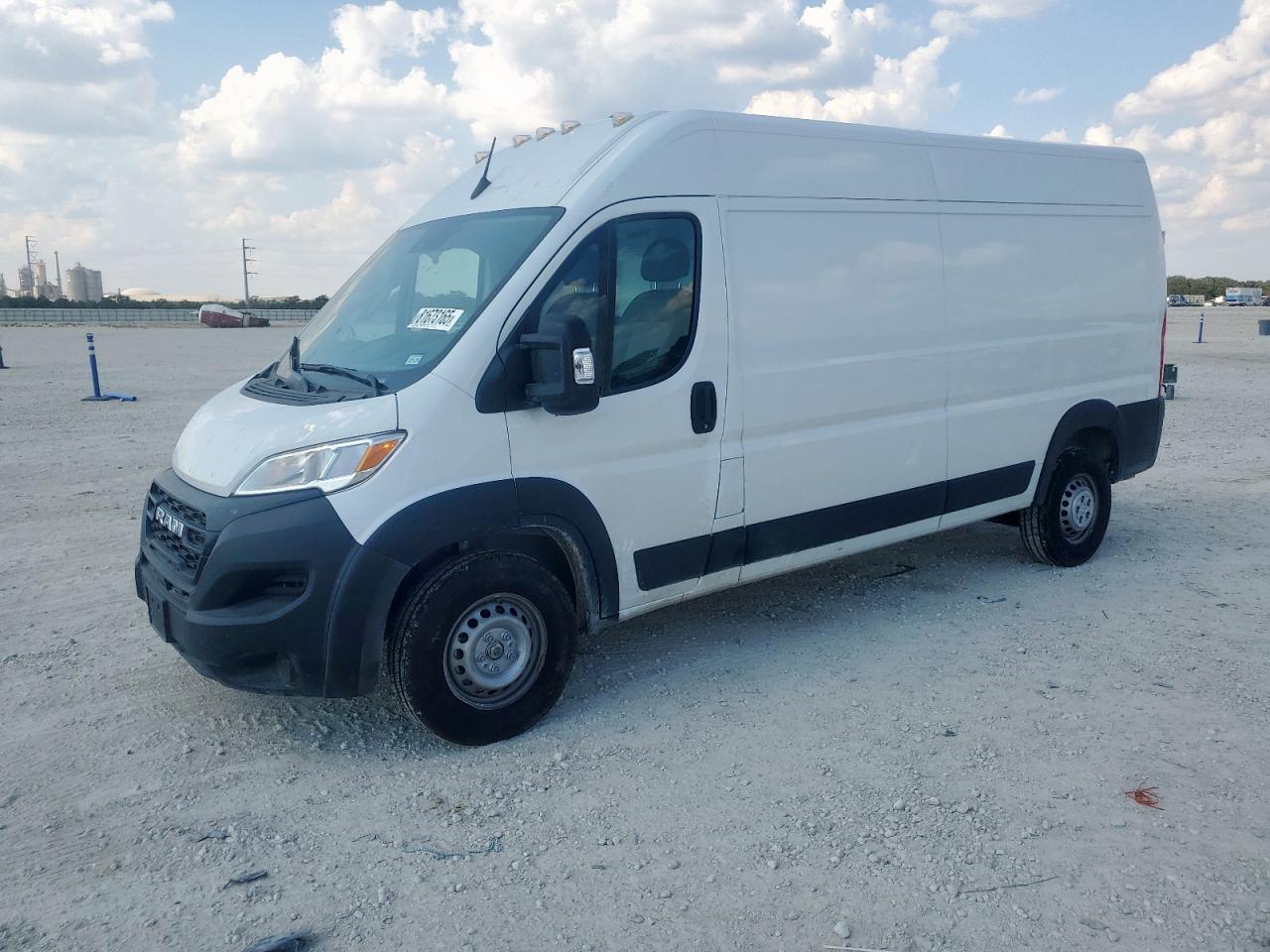 RAM PROMASTER 2500 HIGH