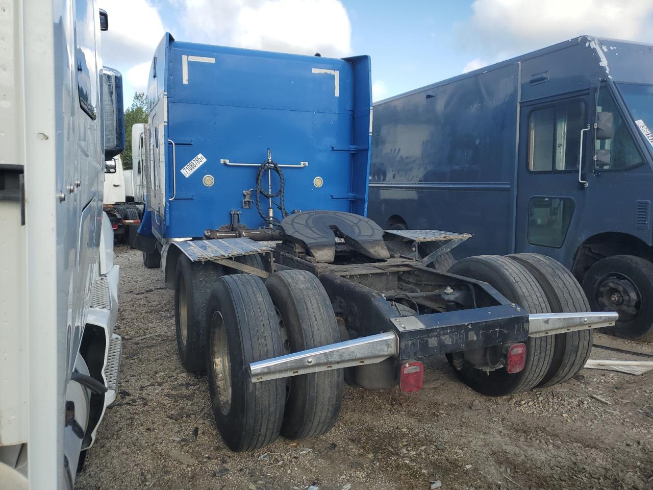 Lot #3290370763 2007 PETERBILT TRACTOR 379