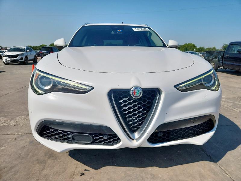 2018 ALFA ROMEO STELVIO ZASFAKAN3J7B73413