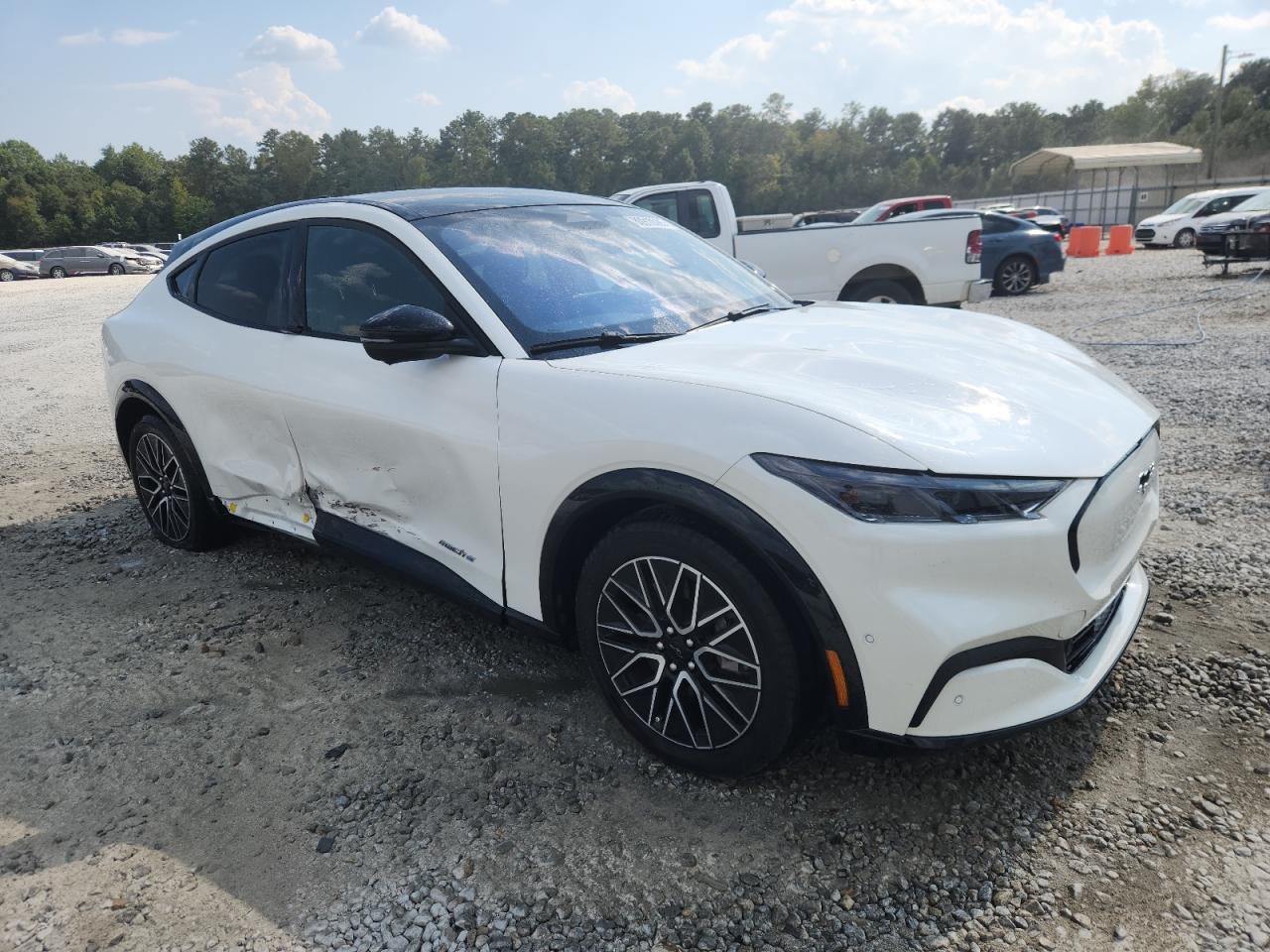 FORD MUSTANG PREMIUM