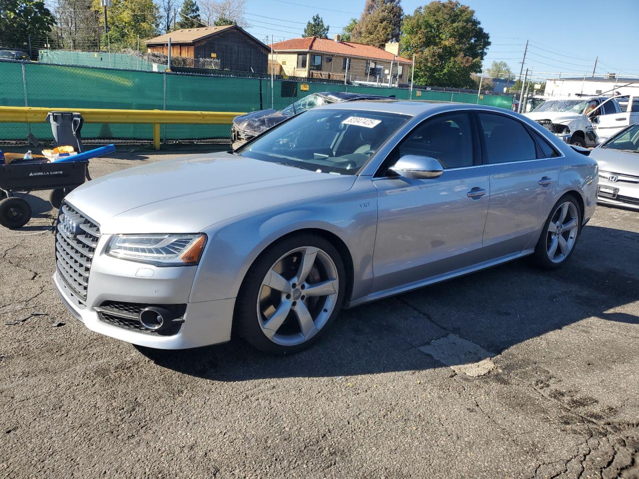 AUDI S8 QUATTRO