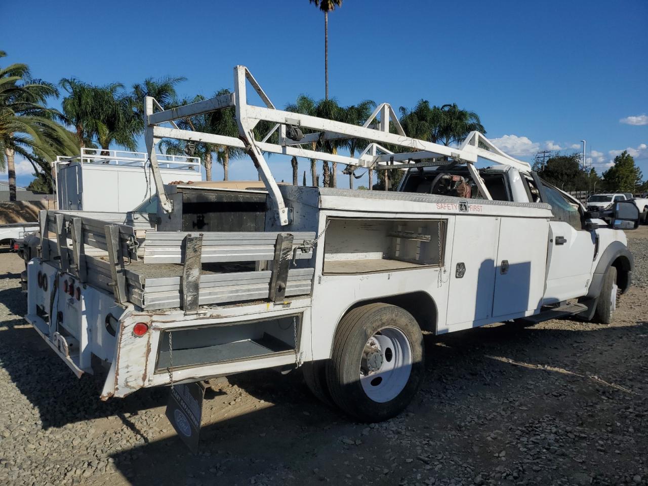 FORD F-450 SUPER DUTY