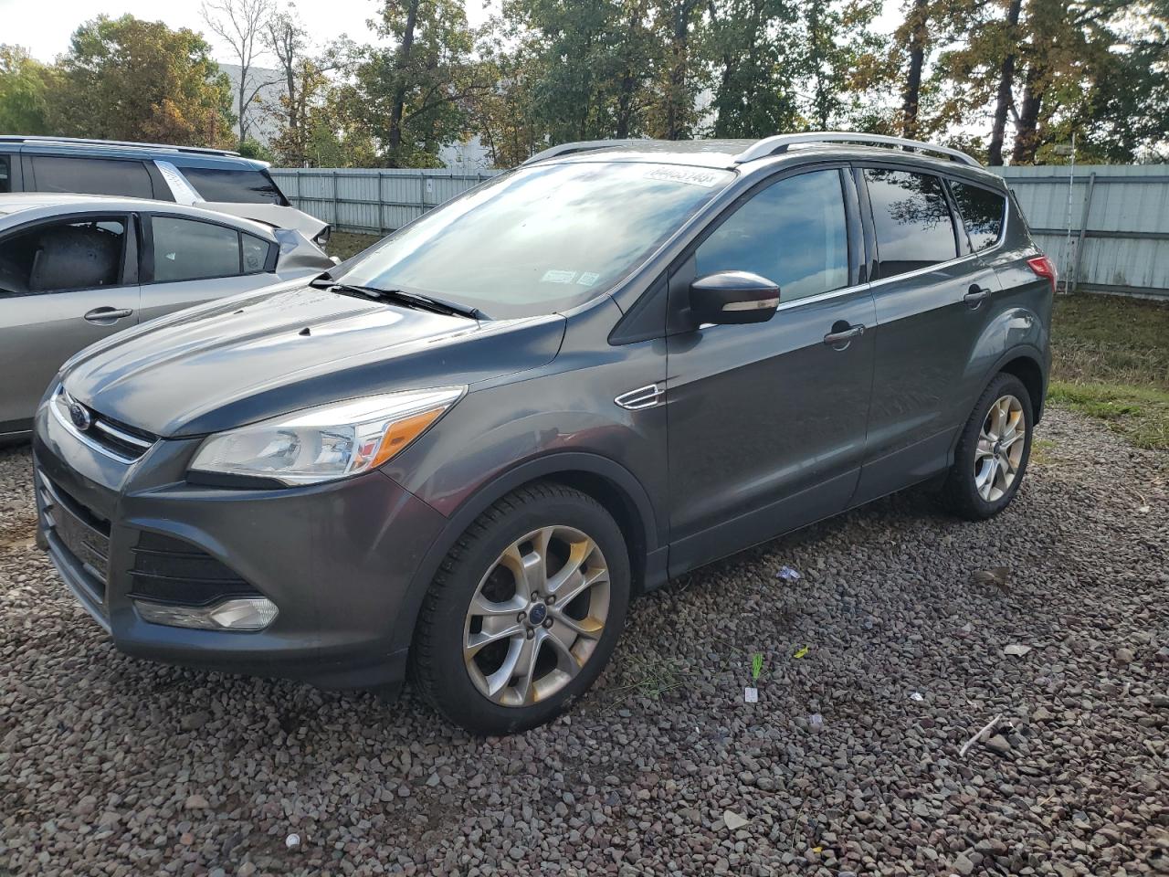 FORD ESCAPE TITANIUM