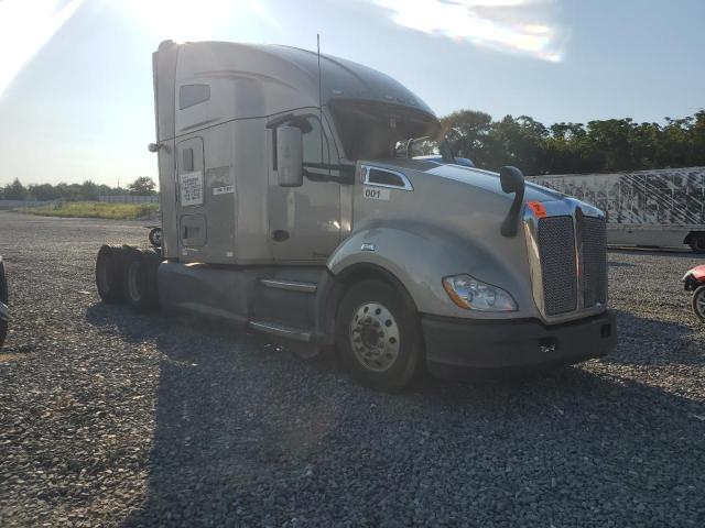 Global Auto Auctions: 2018 KENWORTH T680