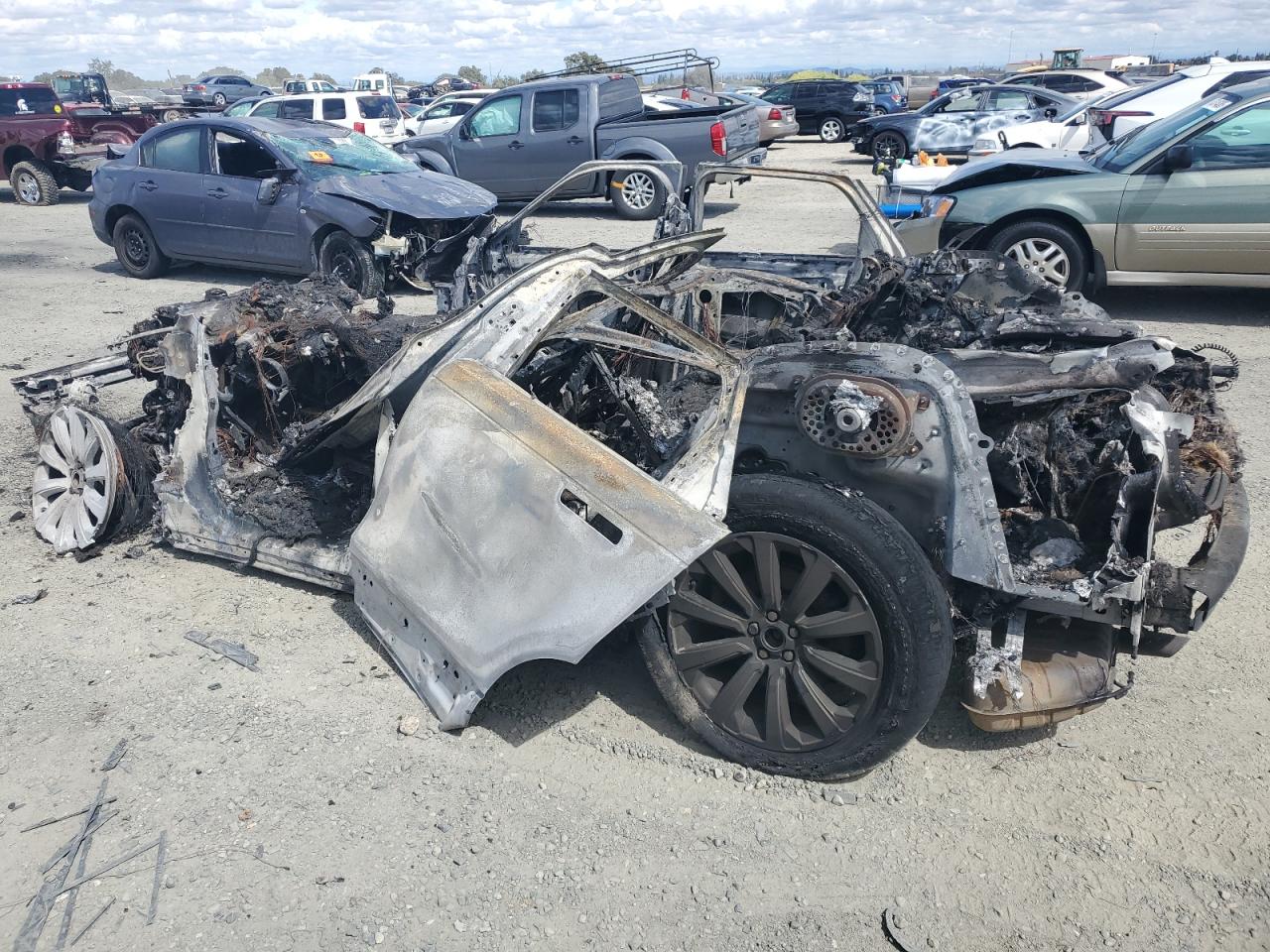 LAND ROVER RANGE ROVER R-DYNAMIC SE