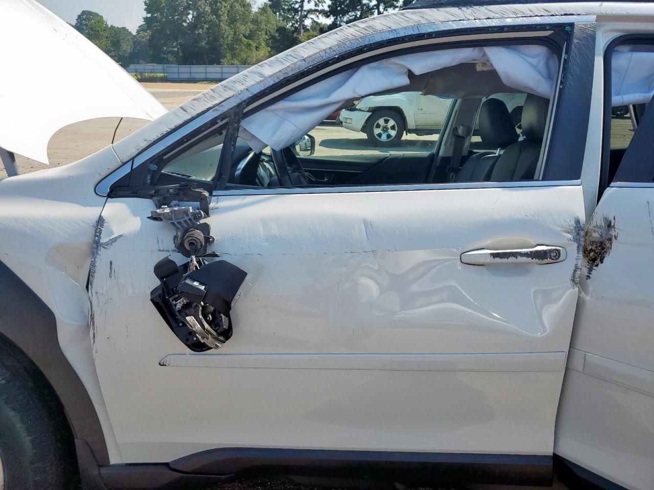 SUBARU OUTBACK LIMITED