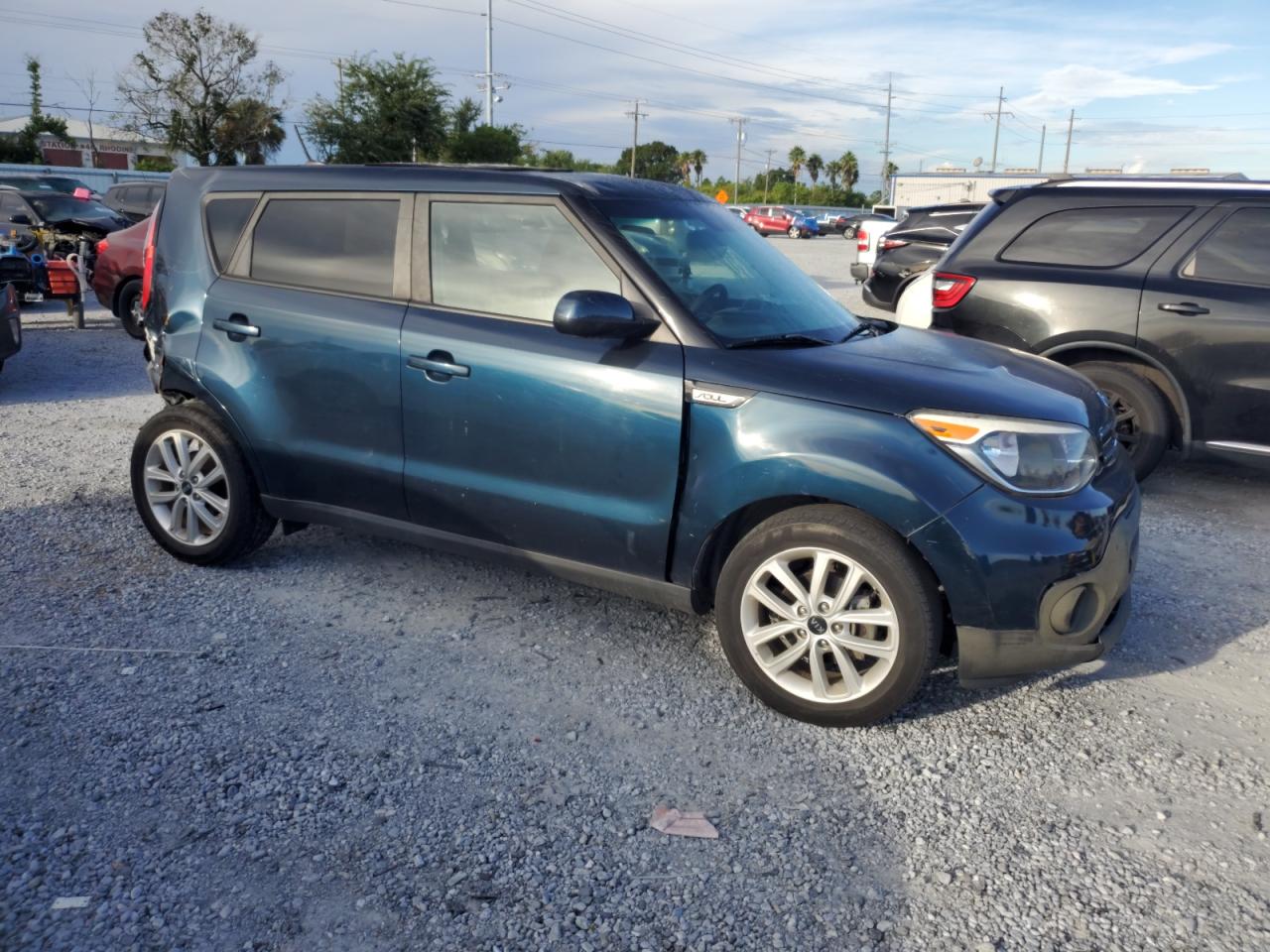 KIA SOUL +