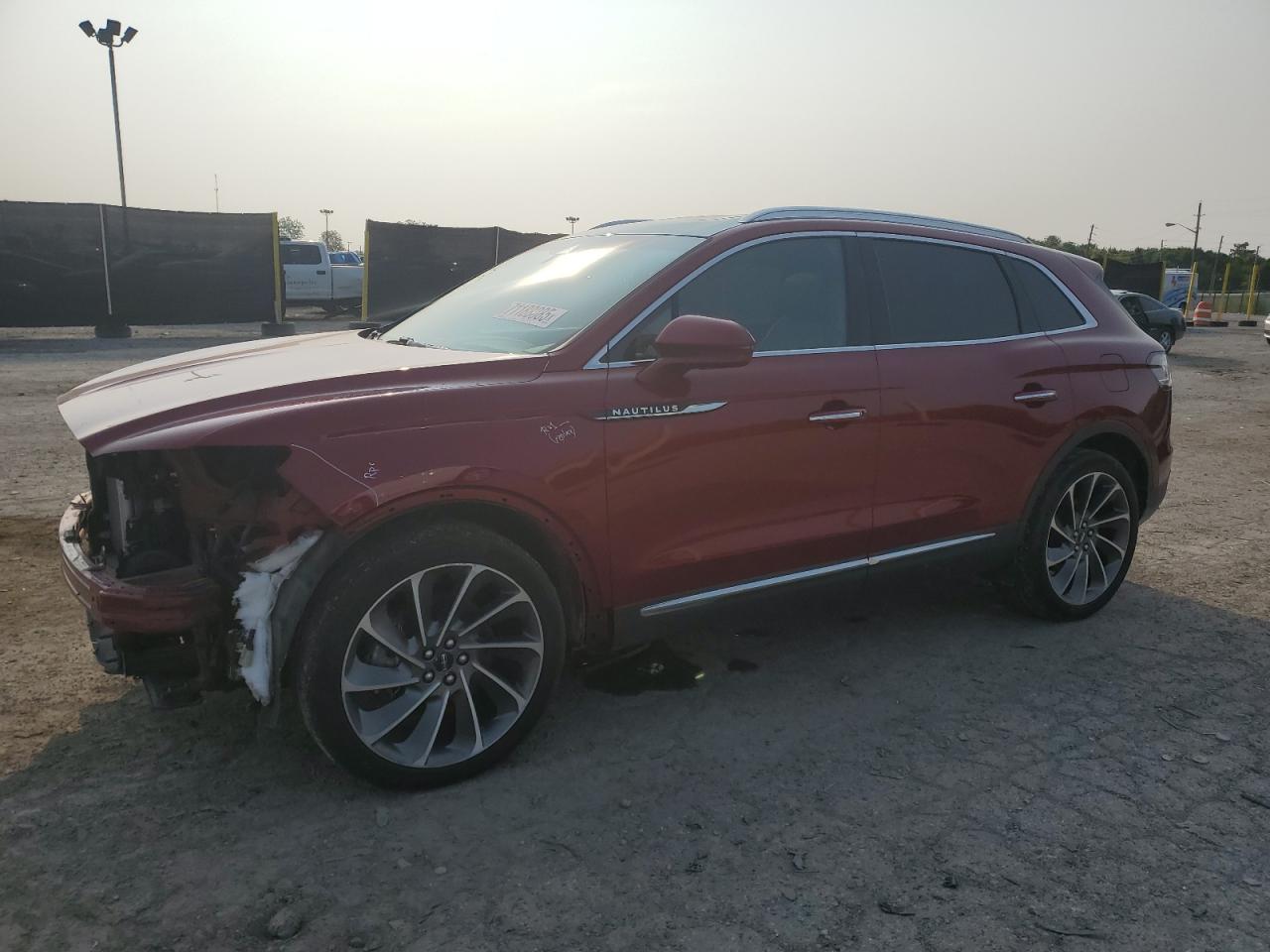 Lot #3240004480 2019 LINCOLN NAUTILUS R