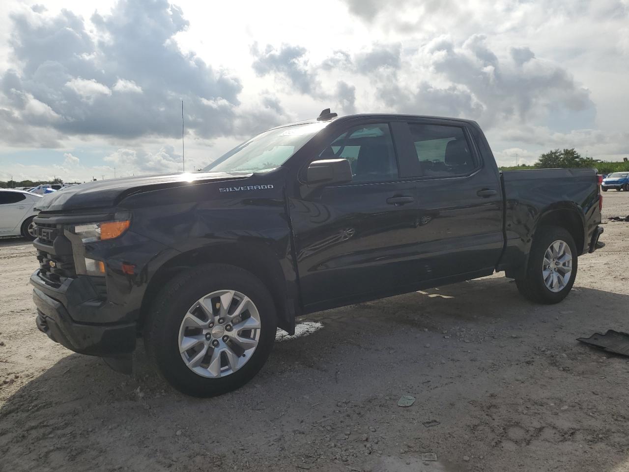 CHEVROLET SILVERADO C1500 CUSTOM