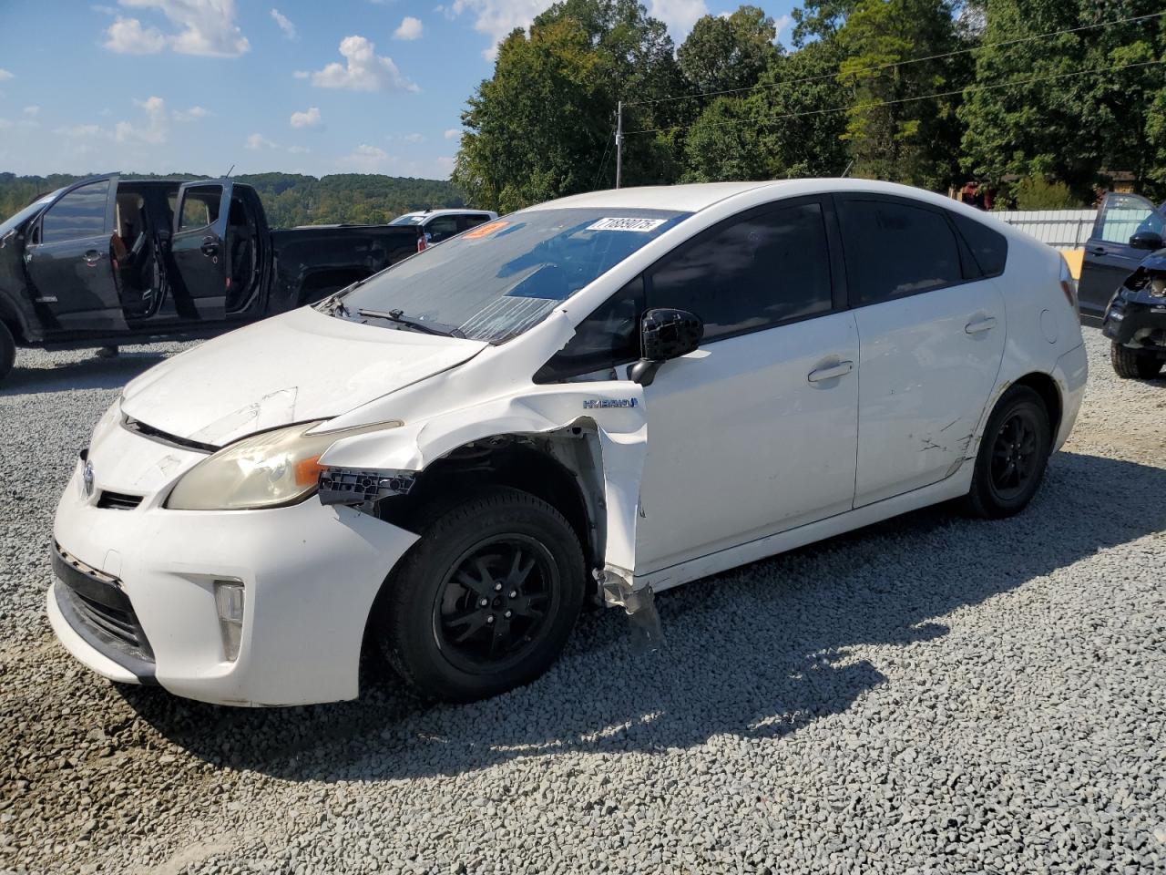 TOYOTA PRIUS