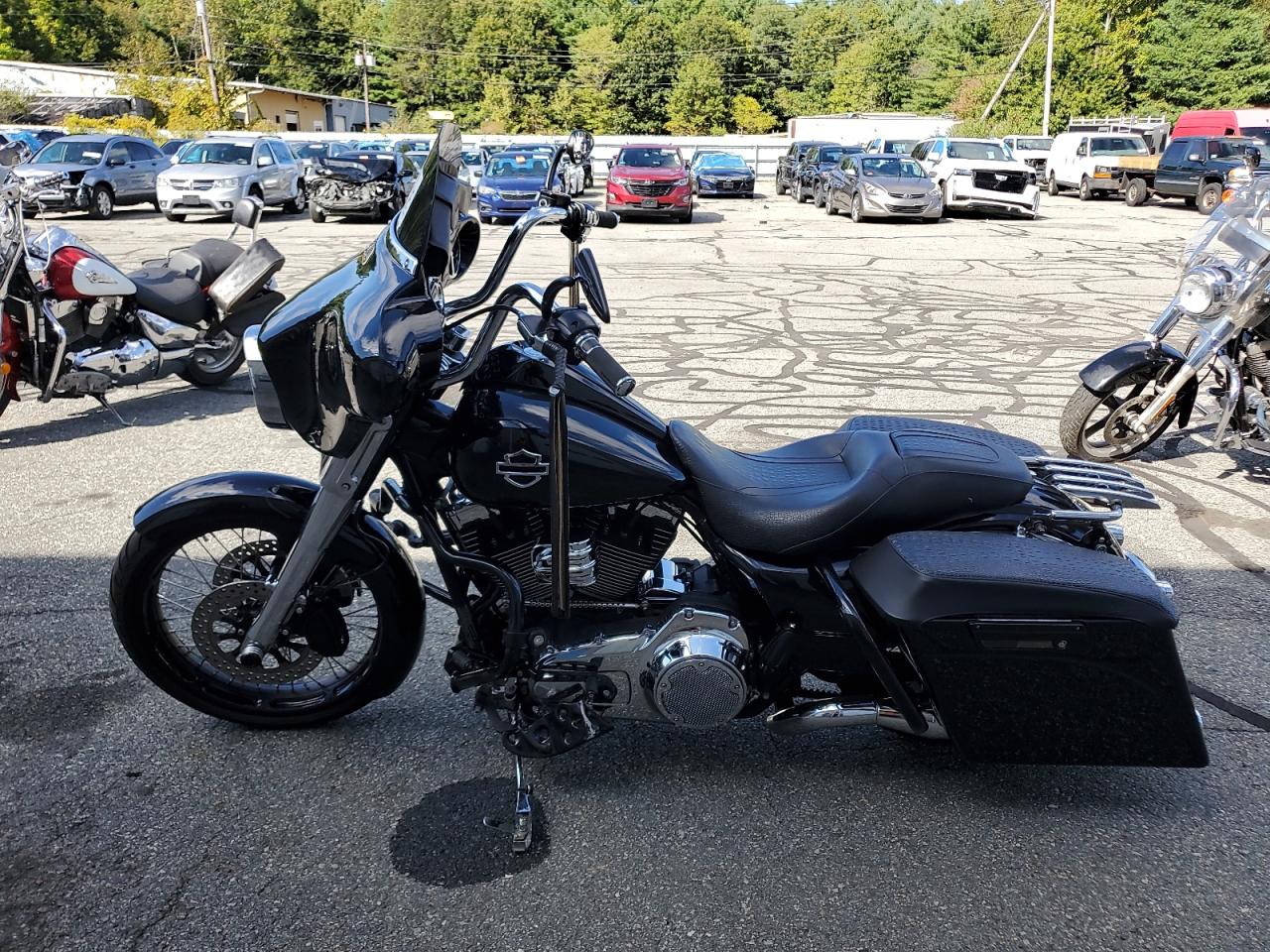 Lot #3264663917 2012 HARLEY-DAVIDSON FLHX STREE