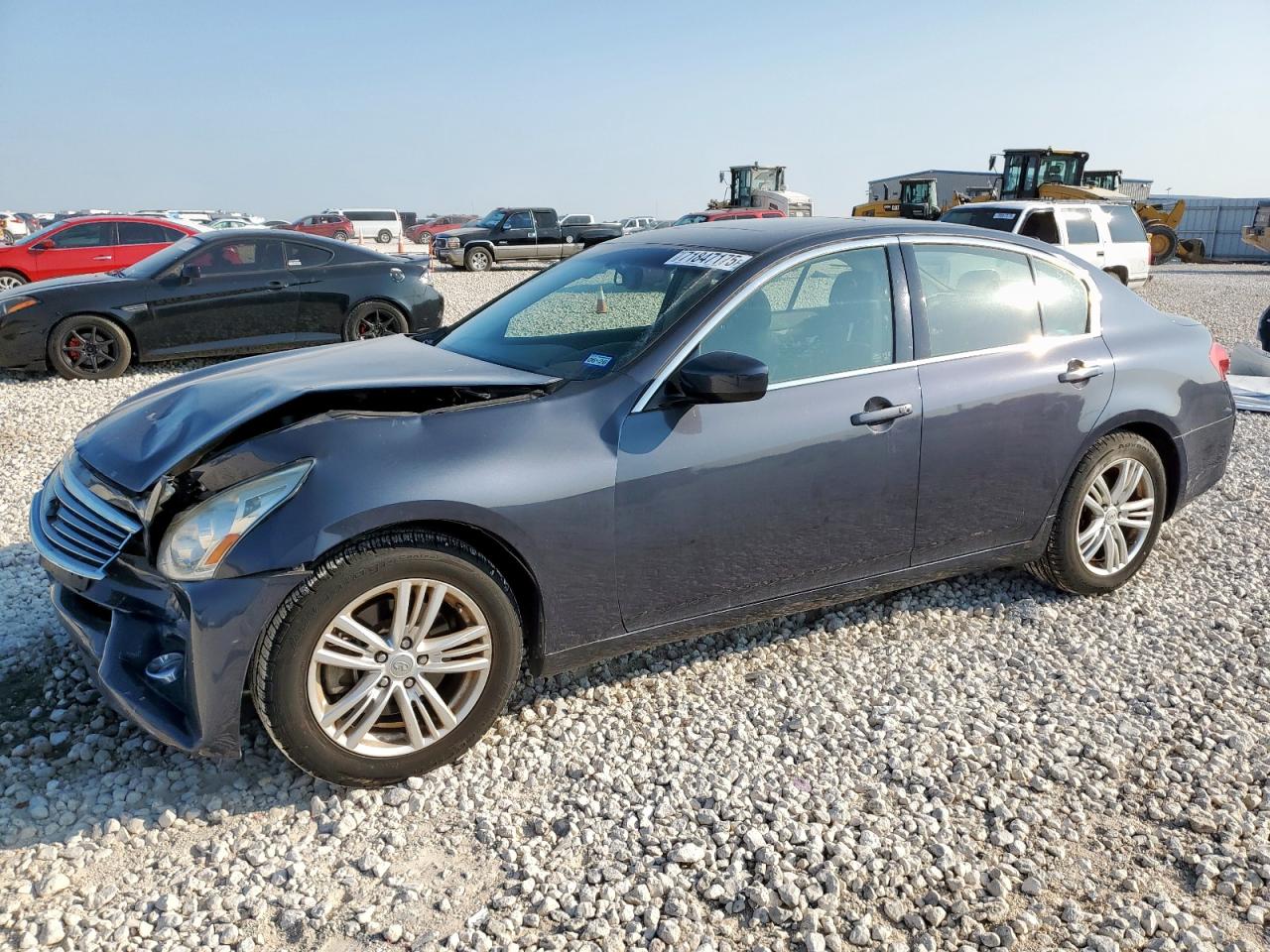 INFINITI G25 BASE