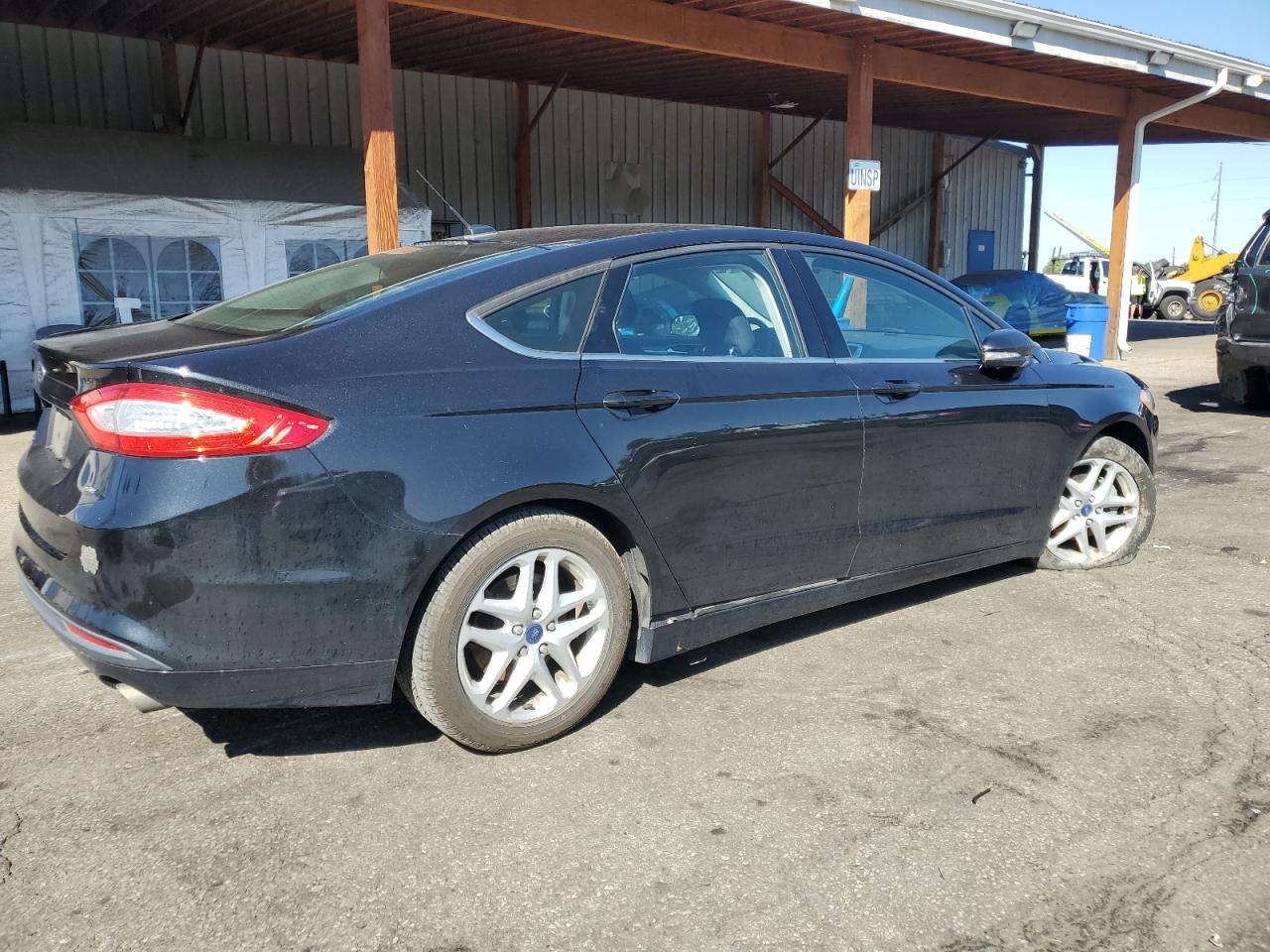 FORD FUSION SE