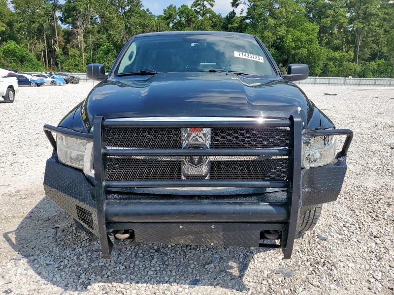 2018 RAM 1500 ST - 1C6RR6FG5JS325390