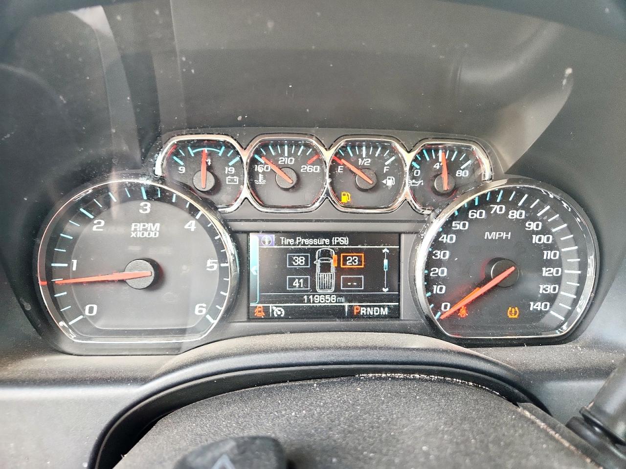 CHEVROLET SILVERADO C1500 LT