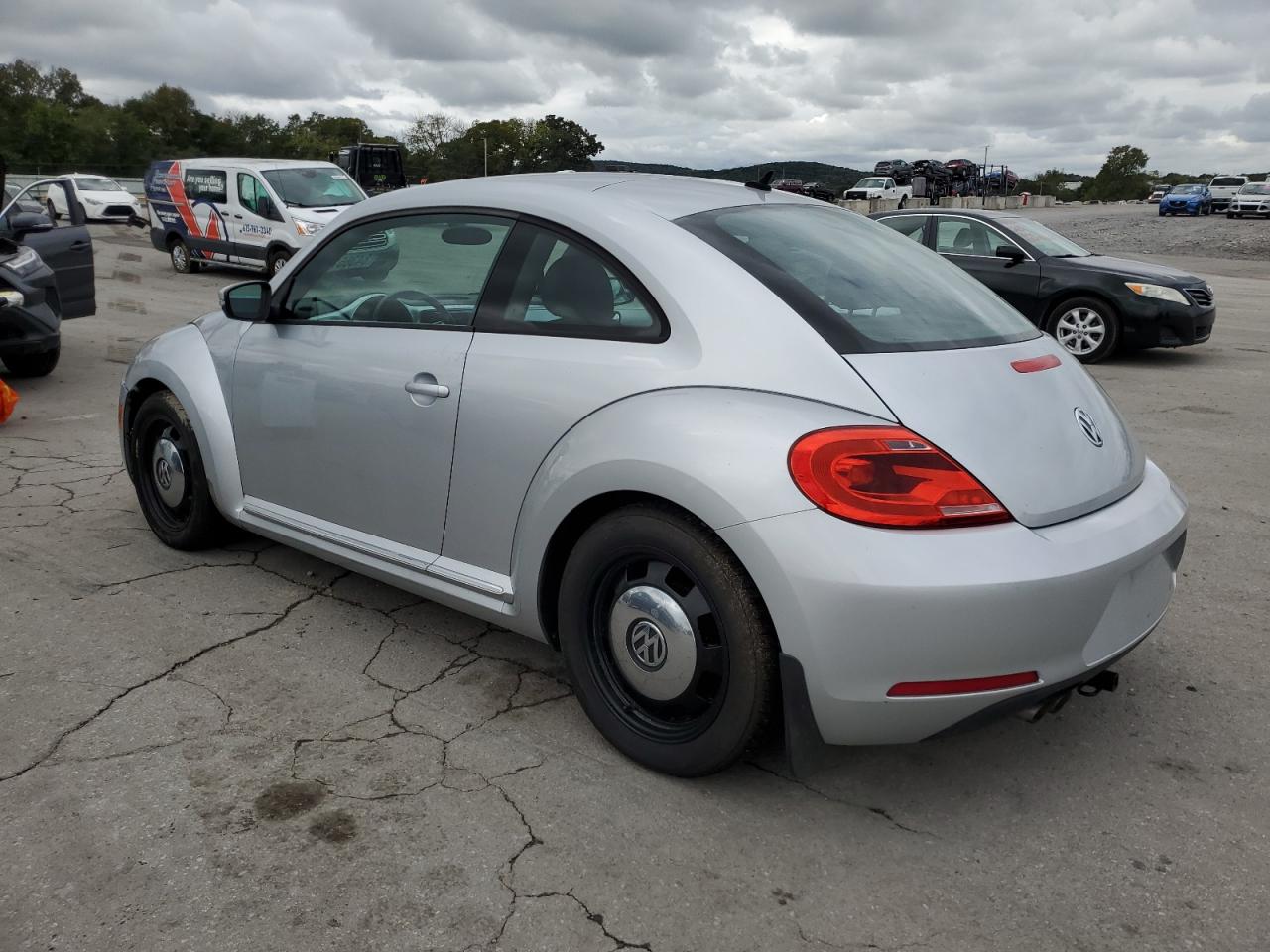 VOLKSWAGEN BEETLE