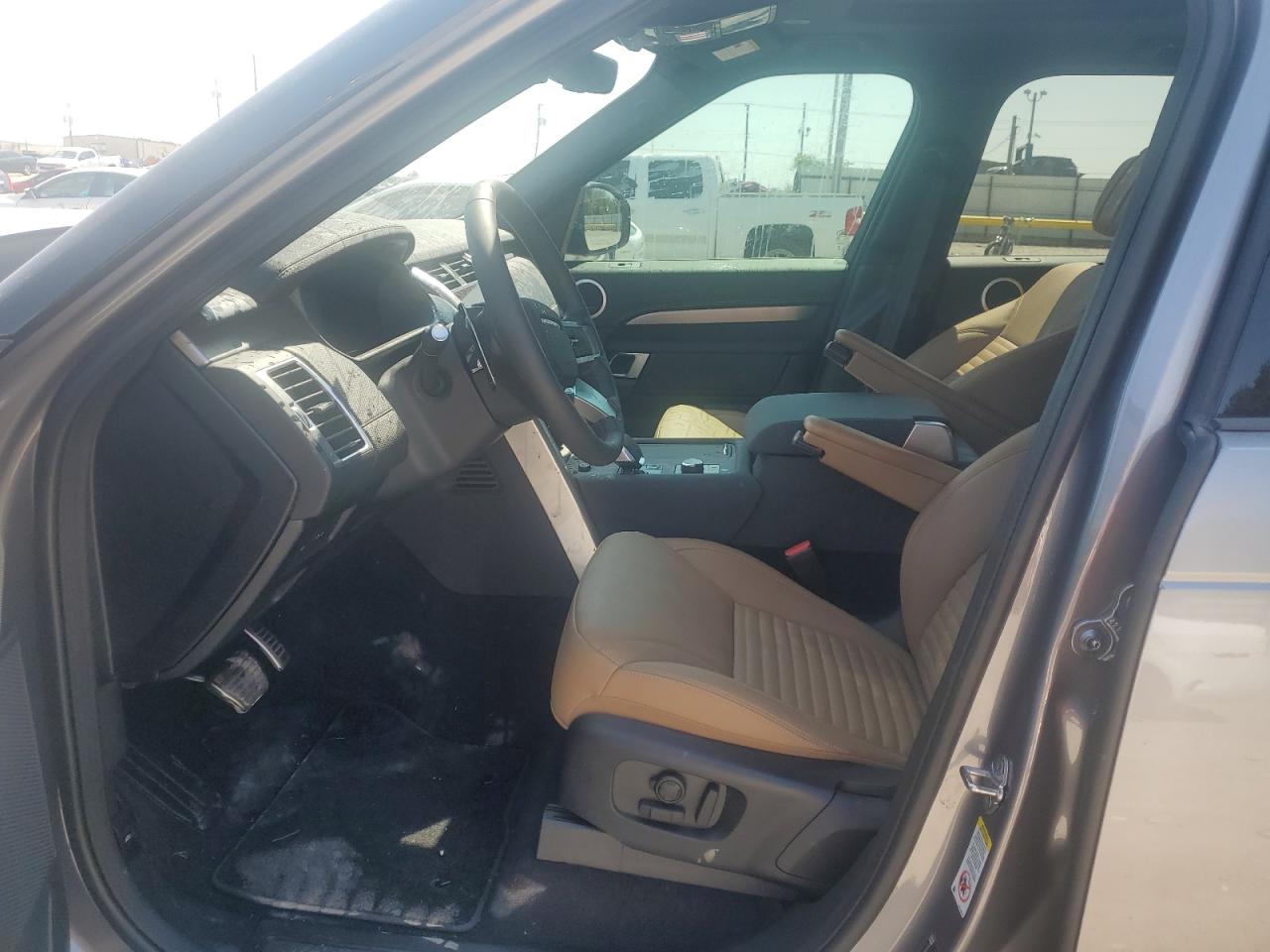 LAND ROVER DISCOVERY DYNAMIC SE