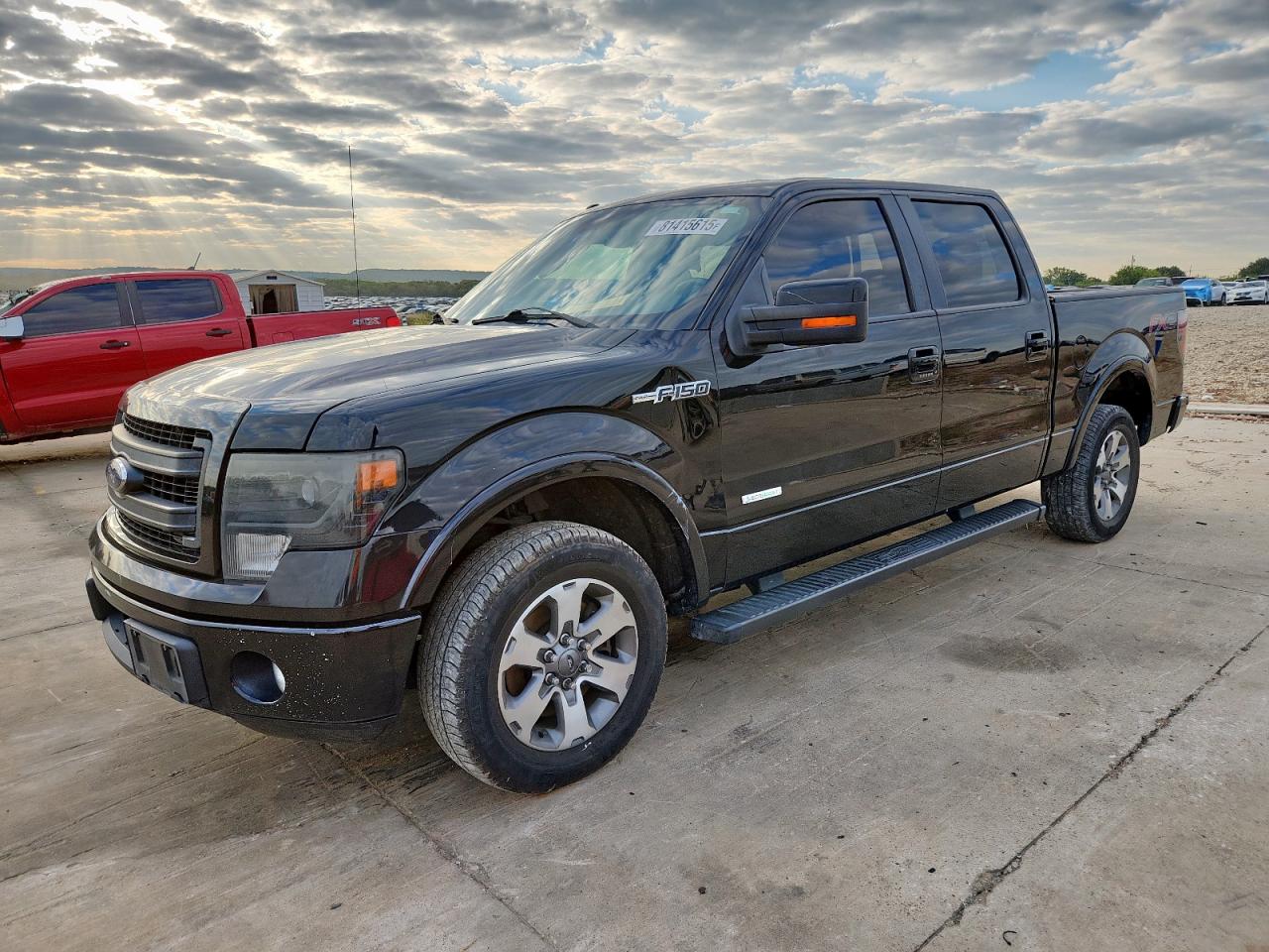 FORD F-150 SUPERCREW