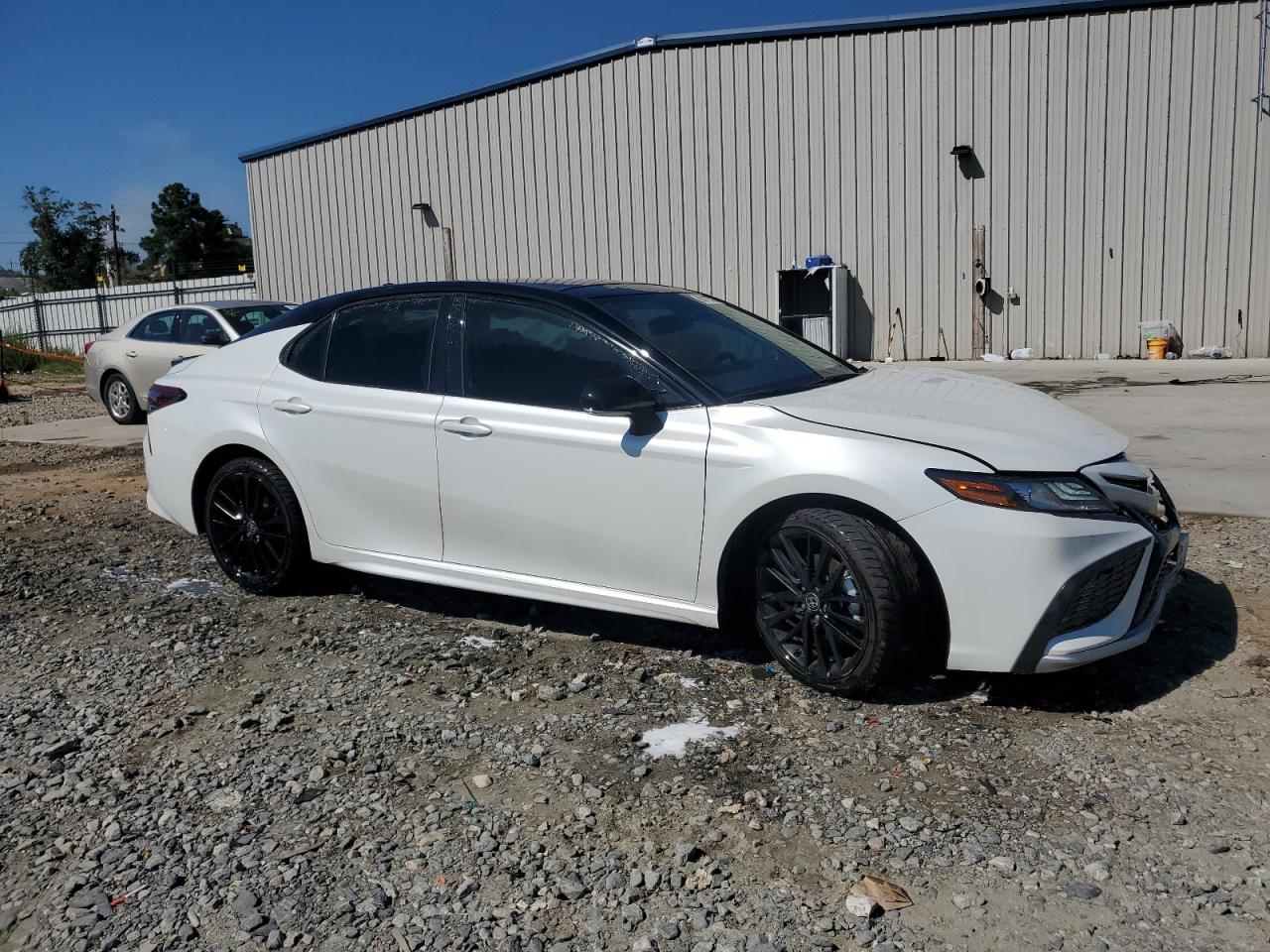 TOYOTA CAMRY XSE