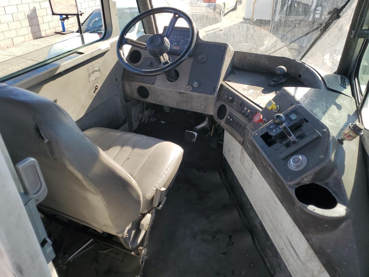 Lot #3245204618 2016 KALMAR OTTAWA4X2