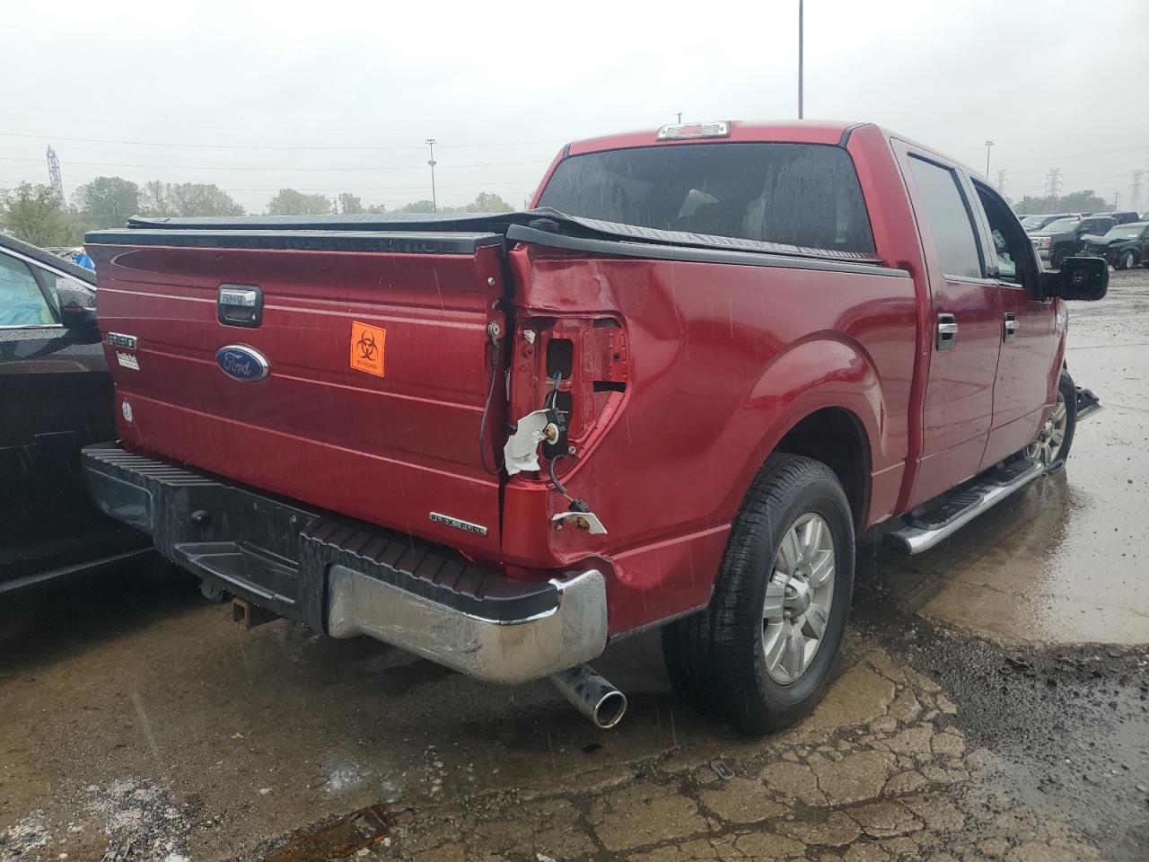 FORD F-150 SUPERCREW