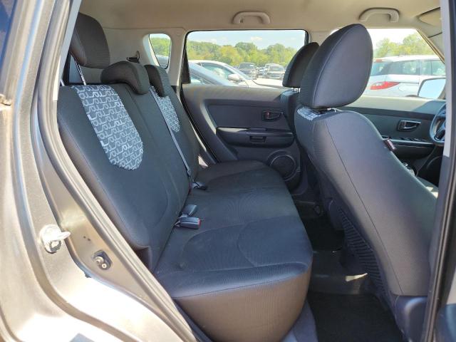 2010 KIA SOUL + - KNDJT2A28A7042044